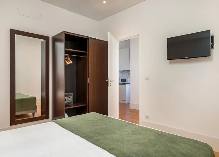 Bra.com Pinheiros * Porto